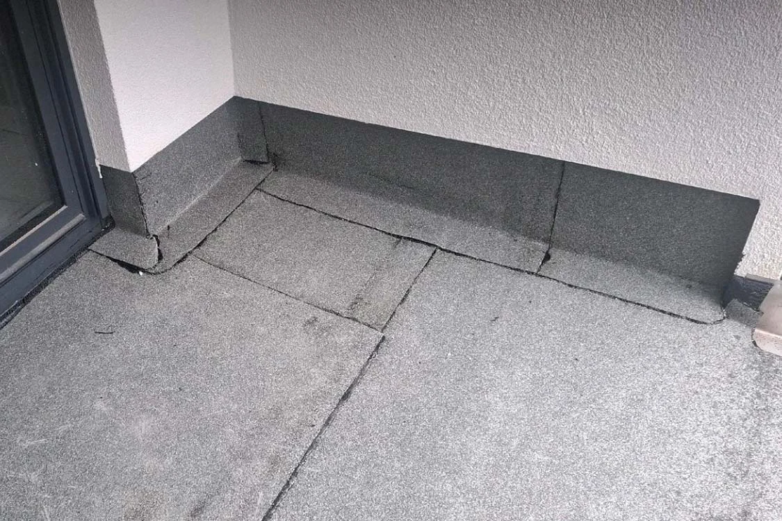 Kita Patternhof - 670m² Flachdach mit Bitumenschweißbahnen; 120m² Dachbegrünung