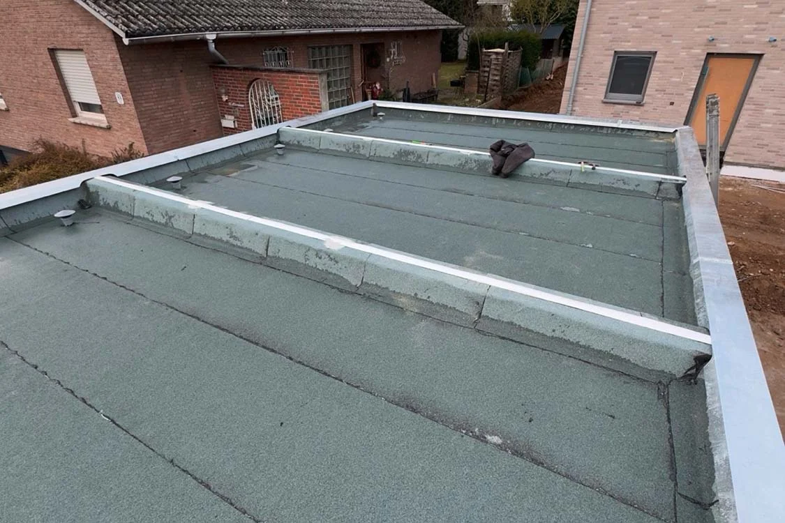 Neubau - 420m² Steildach mit Röben Flandern plus anthrazit