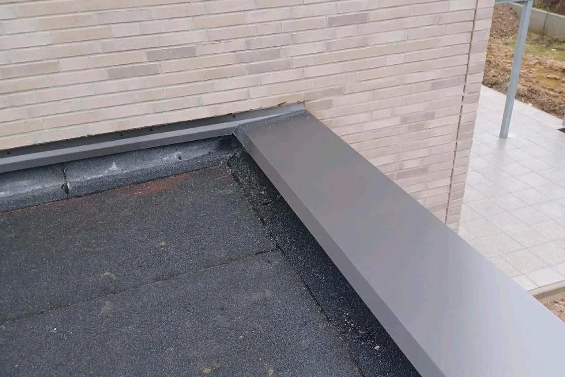 Neubau - 420m² Steildach mit Röben Flandern plus anthrazit